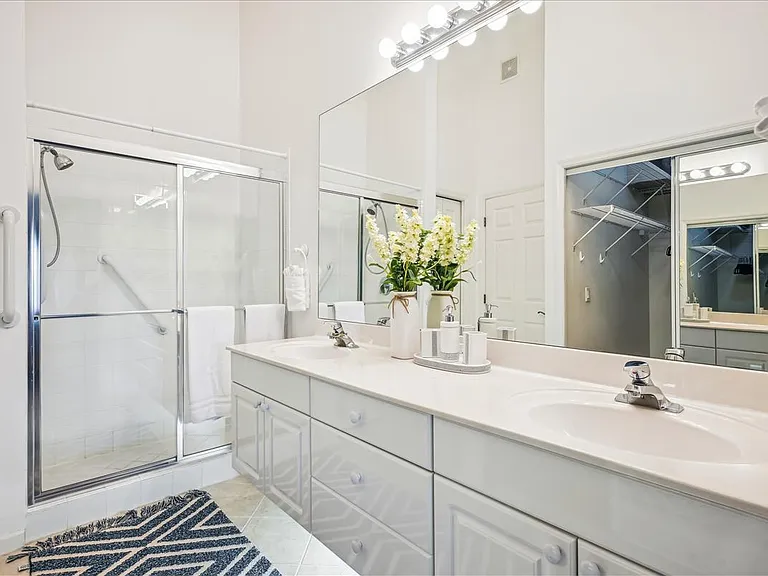 6820 Beach Resort Dr #14 — Photo 13