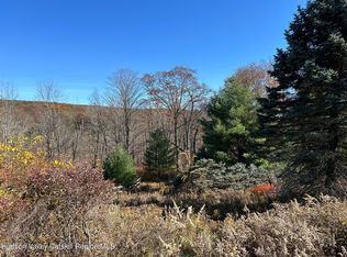 41 Inn Rd, Pine Bush, NY 12566