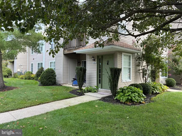 1504 Hawthorne Ct, Sewell, NJ 08080