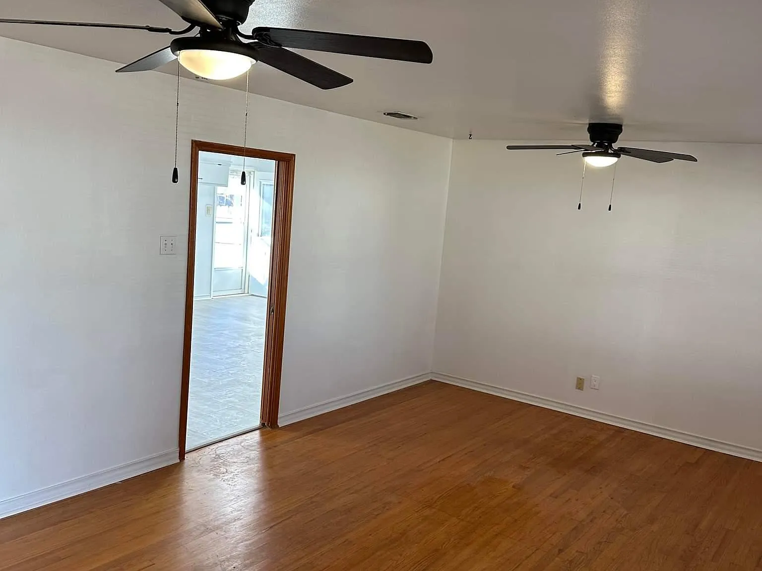 3603 Briscoe St — Photo 2