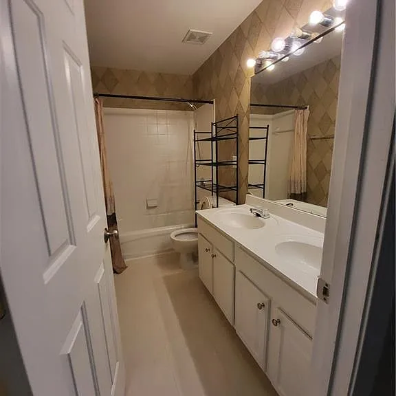 265 Friars Head Dr — Photo 11