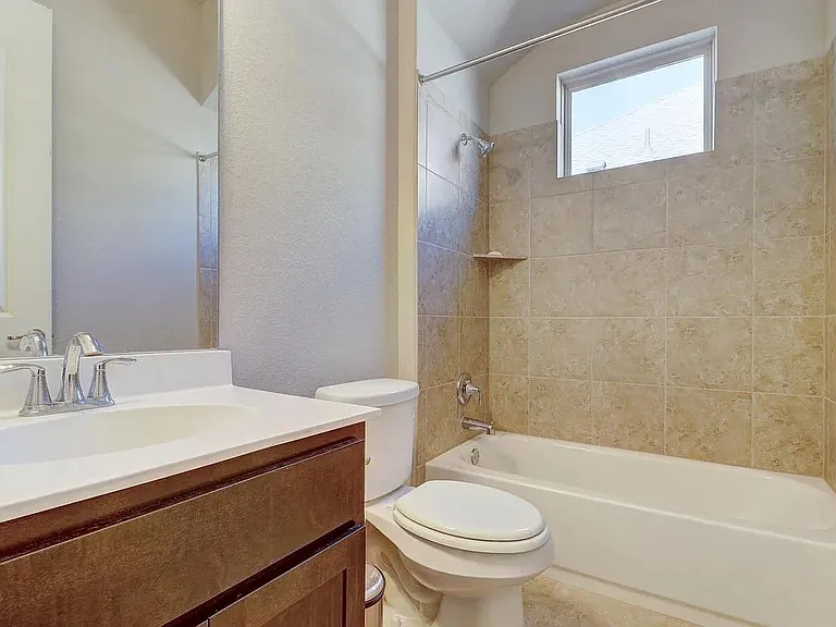 9308 Ivalenes Hope Dr — Photo 12