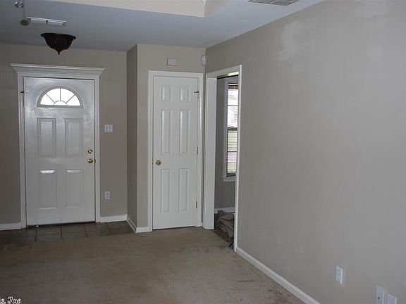 3rd image of 1513 Pine Crest Dr