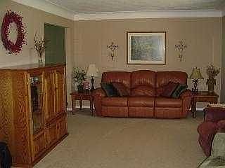 2nd image of 1786 Chadwick Dr