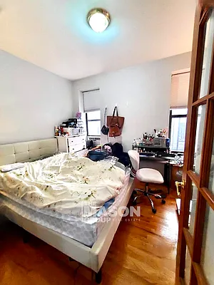 Rented by Mason Group LLC | media 21