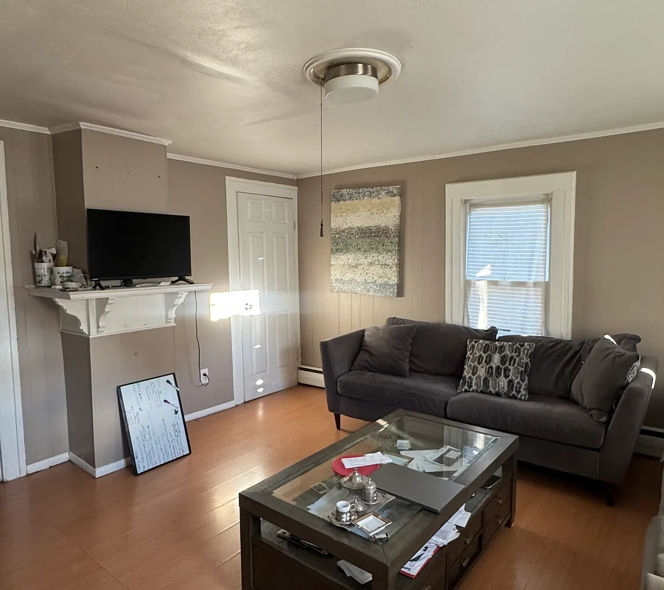 2 bed, 1.0 bath, 2391 sqft, $1,900 — Photo 4
