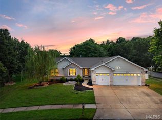 475 Mission Bay Dr, Grover, MO 63040