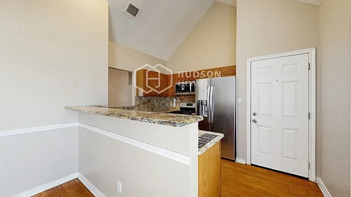 907 Walters Dr — Photo 12