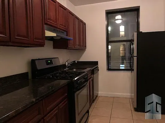 Rented by Skyline Group Real Estate | media 1