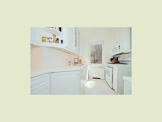 Rented by Stribling | media 32