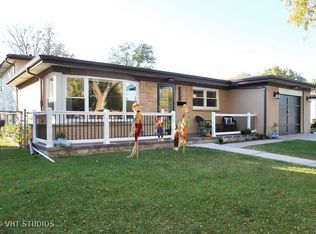 9346 Overhill Ave, Morton Grove, IL 60053