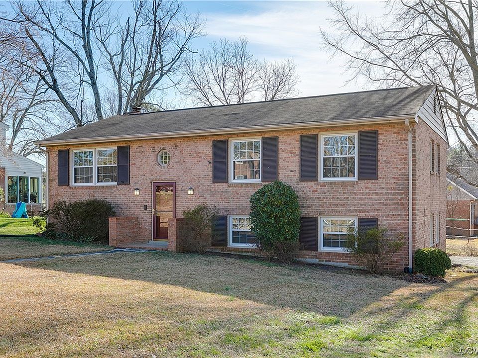 1st image of 309 Flicker Dr