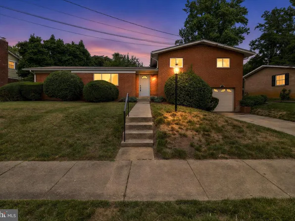 2200 Rosecroft Blvd, Fort Washington, MD 20744