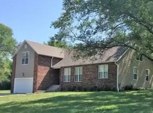 2003 Arapahoe Rd, Fort Scott, KS 66701