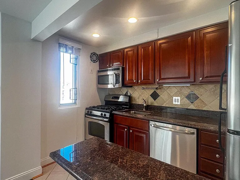 1727 Massachusetts Ave NW #819 — Photo 5