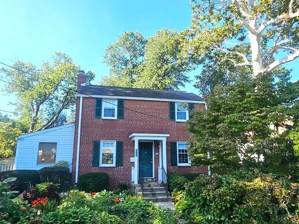 8616 Lynbrook Dr, Bethesda, MD 20814