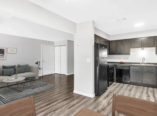 Auburn West Apartments, Pontiac, MI 48340