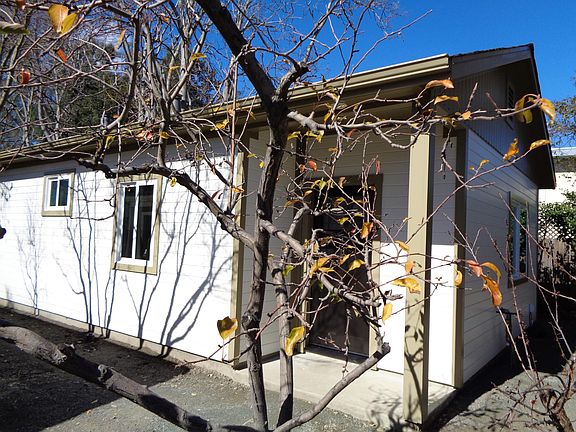 2nd image of 2834 Carmen Ave