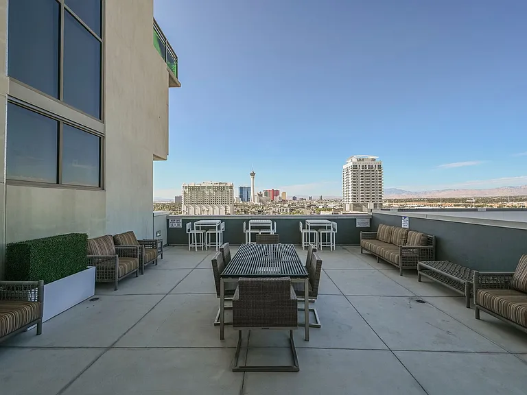 353 E Bonneville Ave #753 — Photo 60