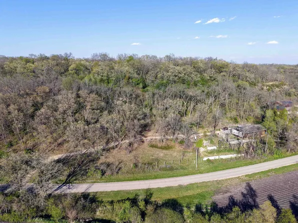 0 Peerless Rd, New Glarus, WI 53574