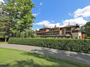 19 Hawthorne Rd #2, Stockbridge, MA 01262