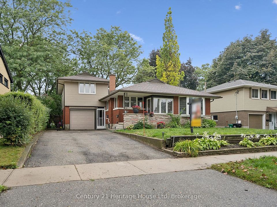 1st image of 146 Cornell Ave