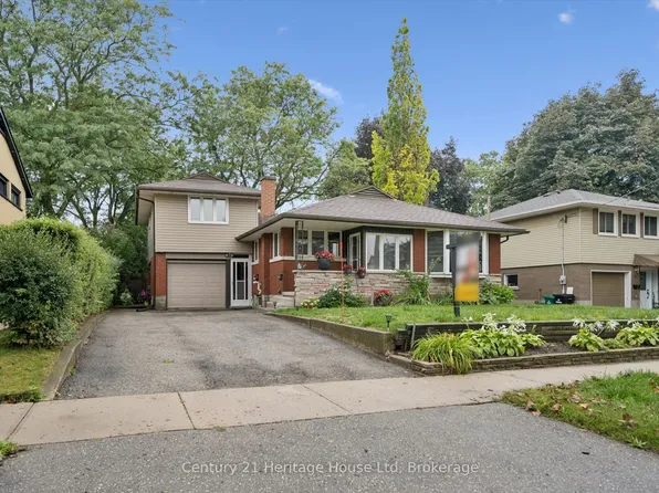 146 Cornell Ave, Kitchener, ON N2G 3E6