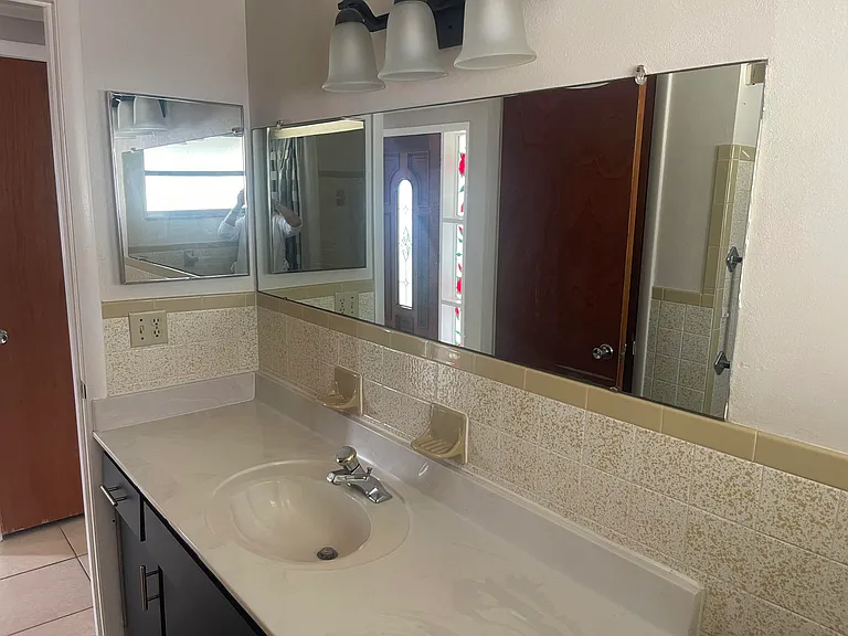 5630 Dolores Dr — Photo 20