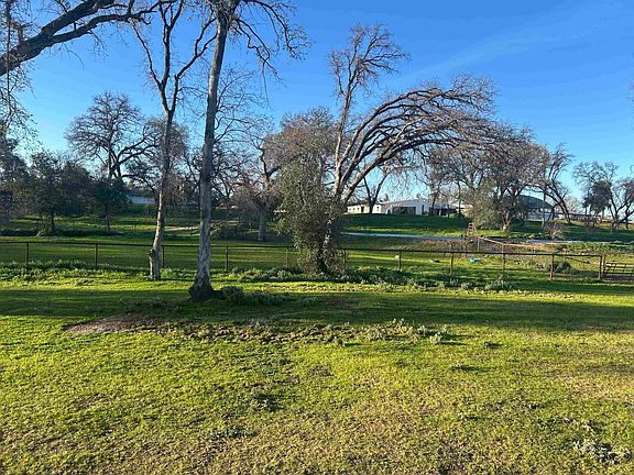 5th image of 12585 Wilder Rd