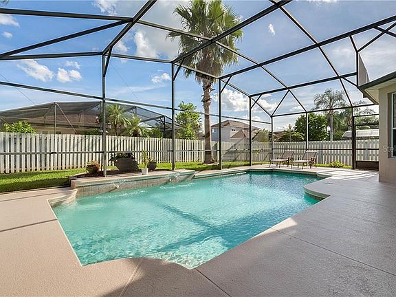 4th image of 5046 Marbella Isle Dr
