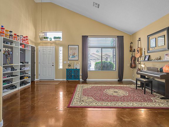 5th image of 9709 E Impala Ave