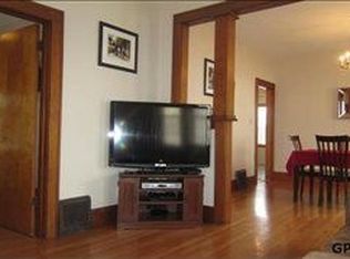 4128 R St, Omaha, NE 68107