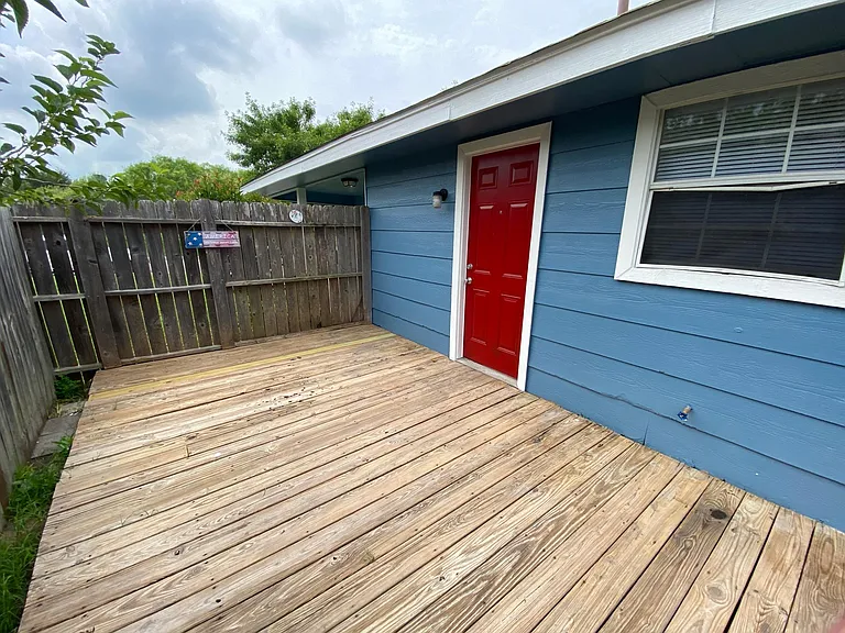 10727 Green Lake Dr — Photo 20