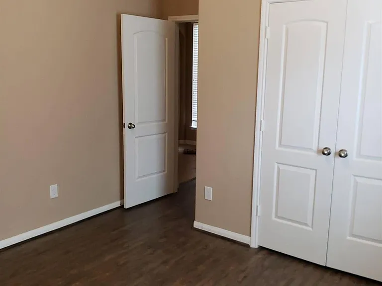 26707 Gladestone Ridge Ct — Photo 21