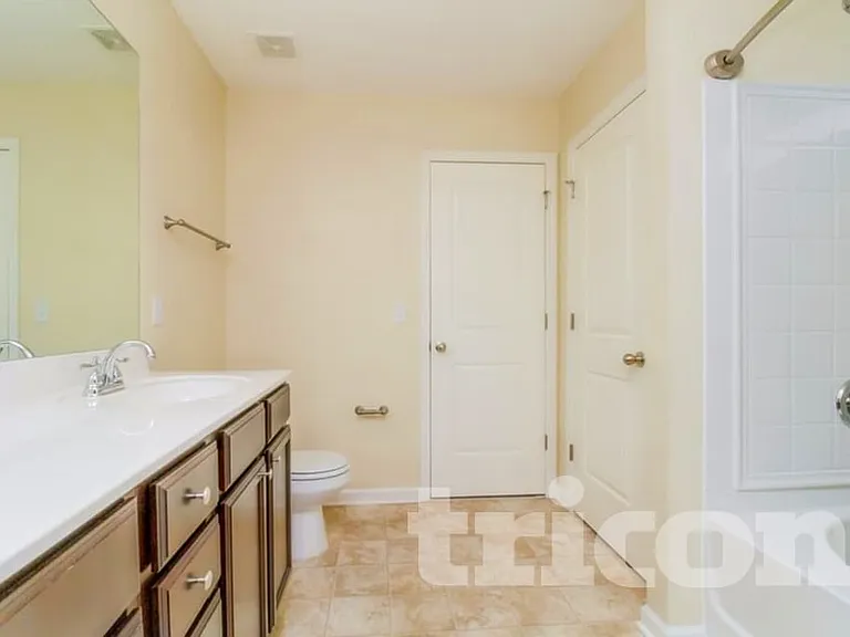 1842 Warmingfield Dr — Photo 15