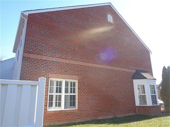 2nd image of 960 Wellston Ct #960