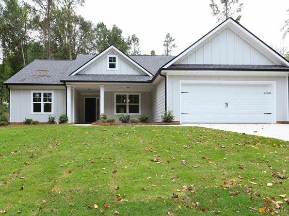 235 Grandma Branch Rd, Grantville, GA 30220