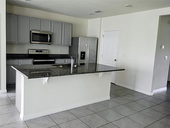 3rd image of 2637 ROWAN STREET