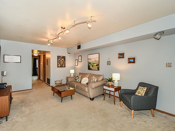5th image of 16812 82nd Ave APT 3S