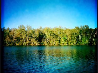 905 Comstock Dr, Shepherdstown, WV 25443