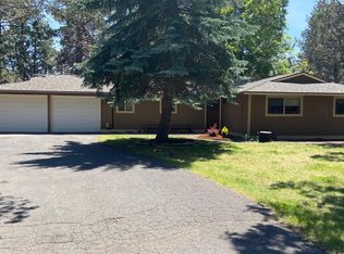 20443 Illahee Dr, Bend, OR 97702