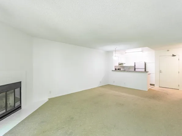 39029 Guardino Dr APT 217, Fremont, CA 94538