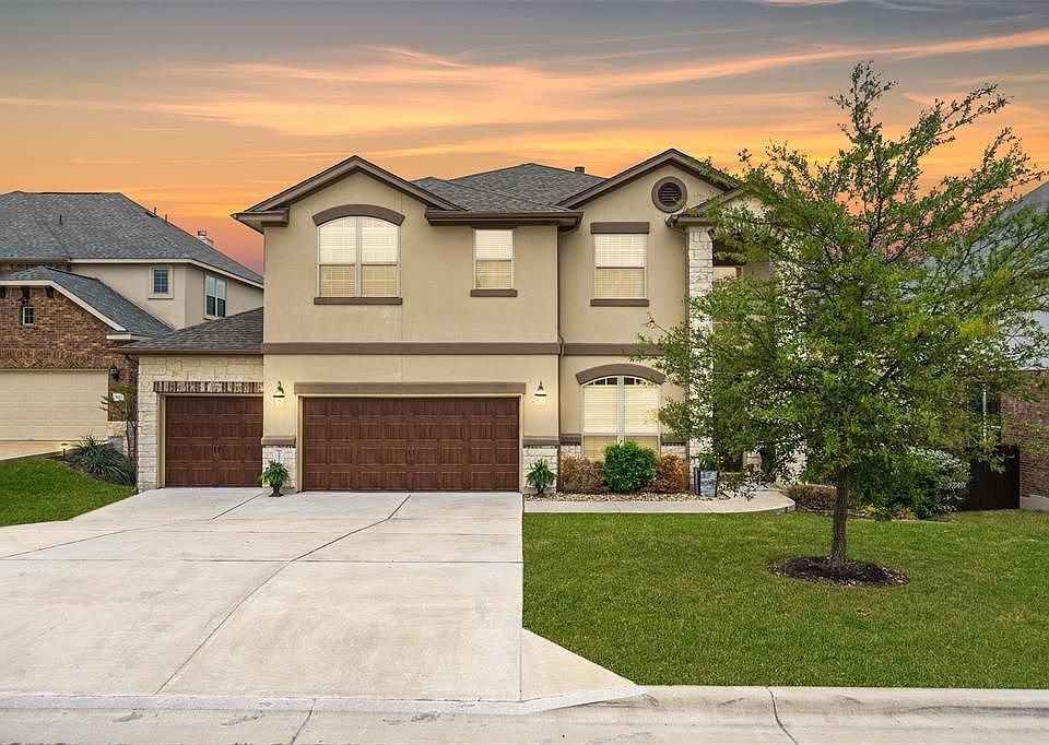 1st image of 15401 La Catania Way
