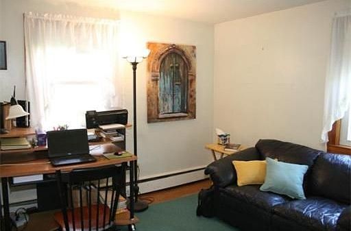 5th image of 36 Edward Ave