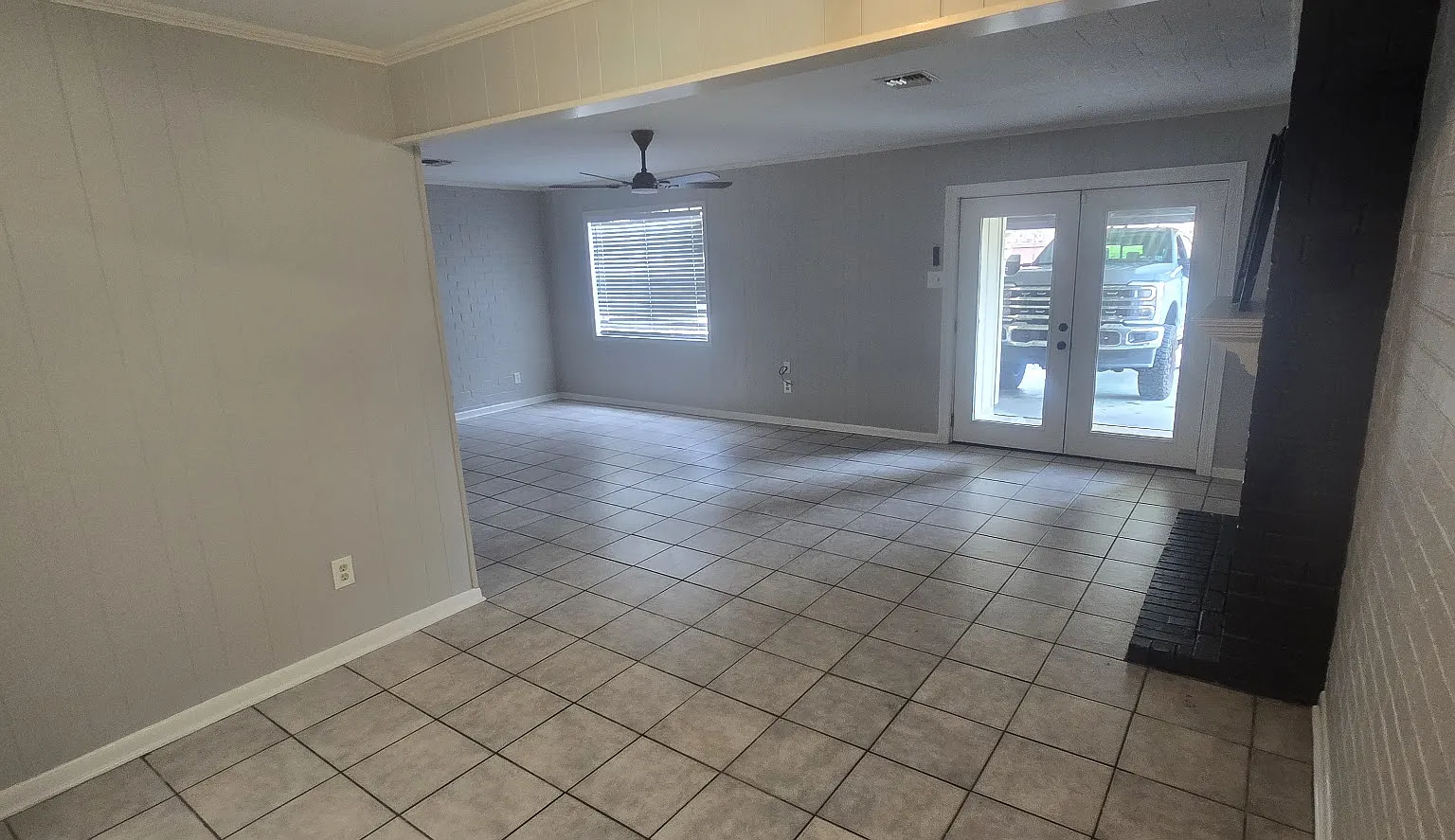 3 bed, 2.5 bath, 1600 sqft, $1,475 — Photo 4