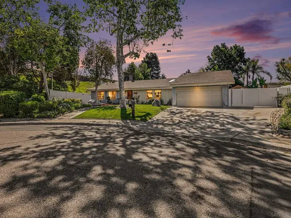 9939 Crestlane Ct, Spring Valley, CA 91977