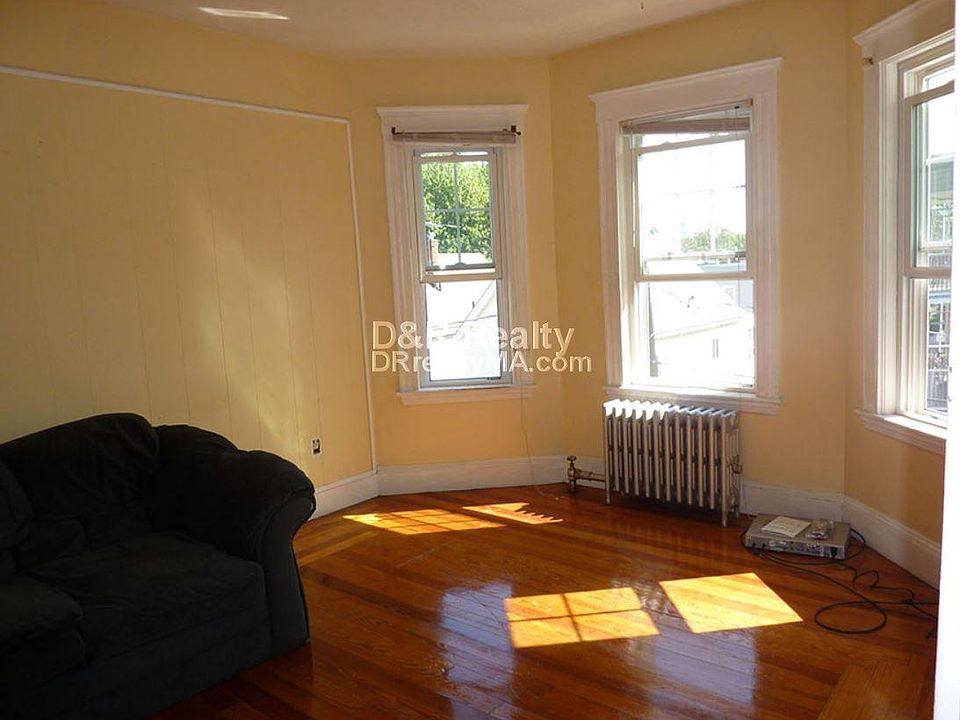 2nd image of 77 Marion St #3
