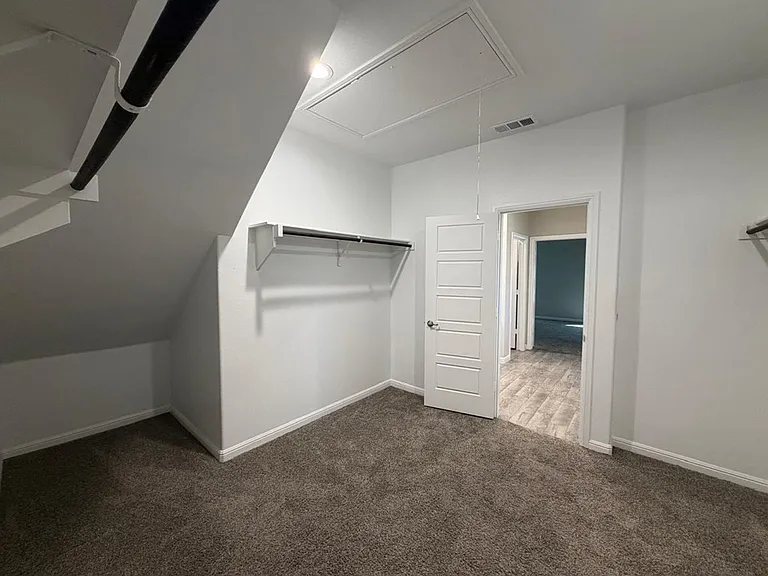 2300 Raleigh Point Dr — Photo 10