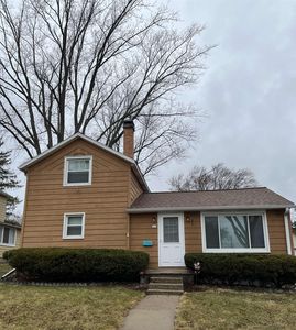 643 11th St, Baraboo, WI, 53913