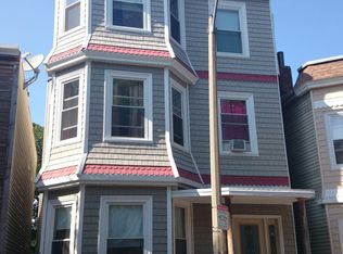 740 E 3rd St, South Boston, MA 02127